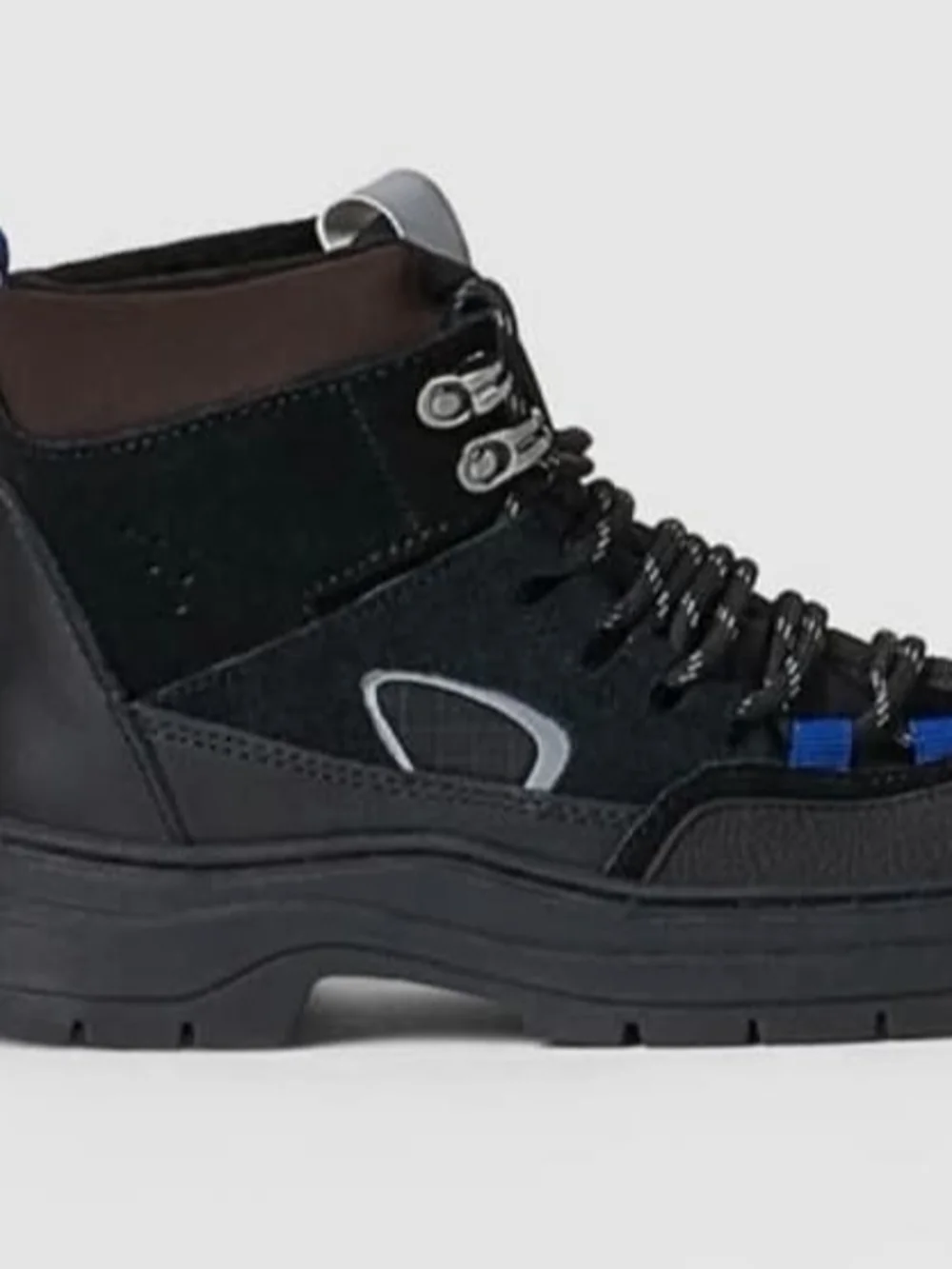 Zara Kids Hiking Boots featuring striking blue lace loops and patterned laces